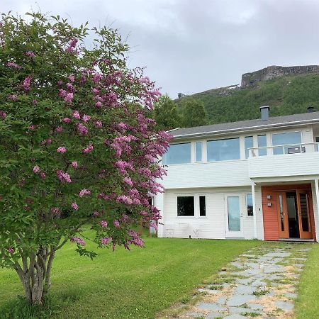 Villa Top View Tromso Exterior photo