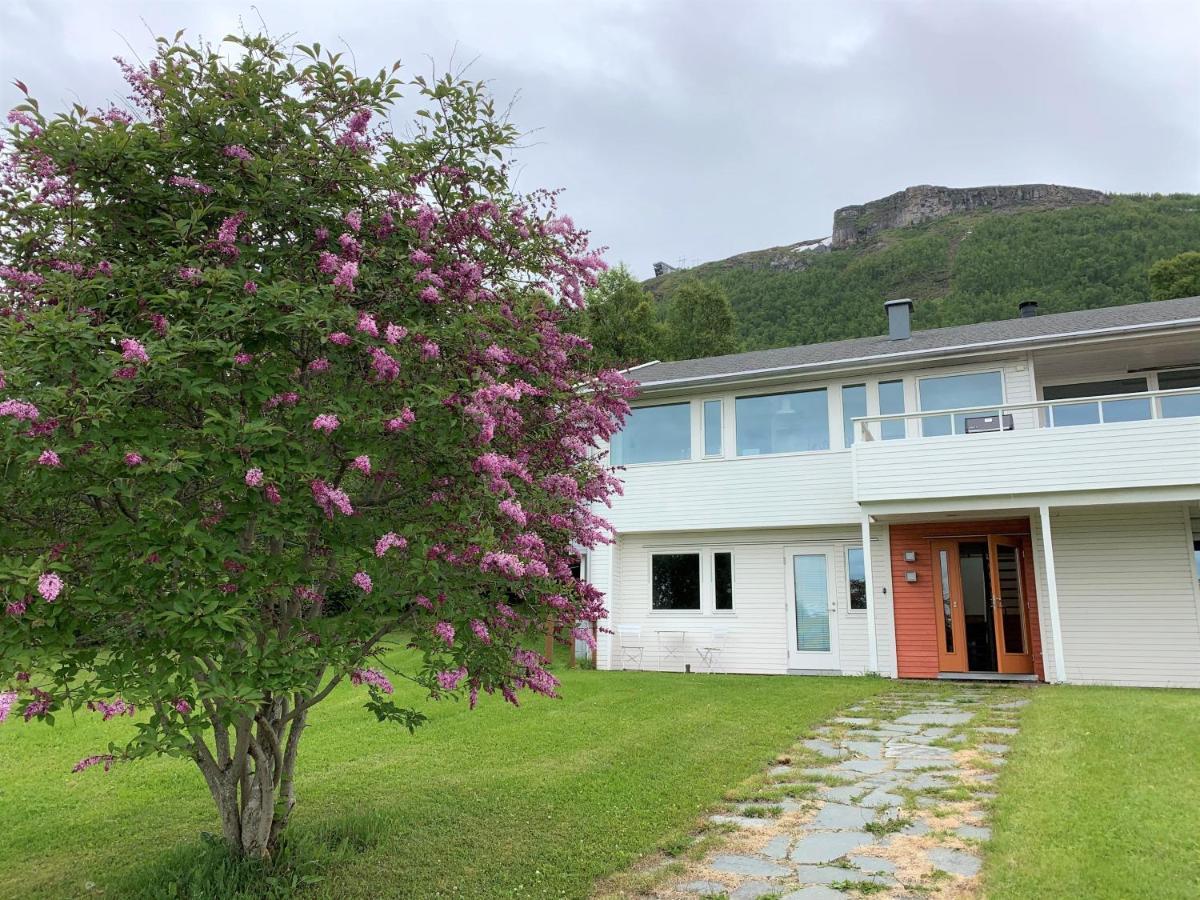 Villa Top View Tromso Exterior photo